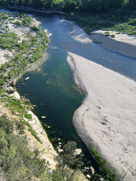 Camping La Sousta**** Remoulins Kültér fotó