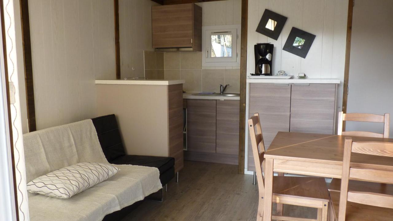 Camping La Sousta**** Remoulins Kültér fotó