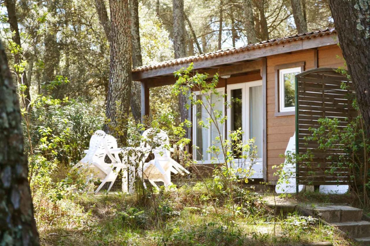 Camping La Sousta**** Remoulins Kültér fotó