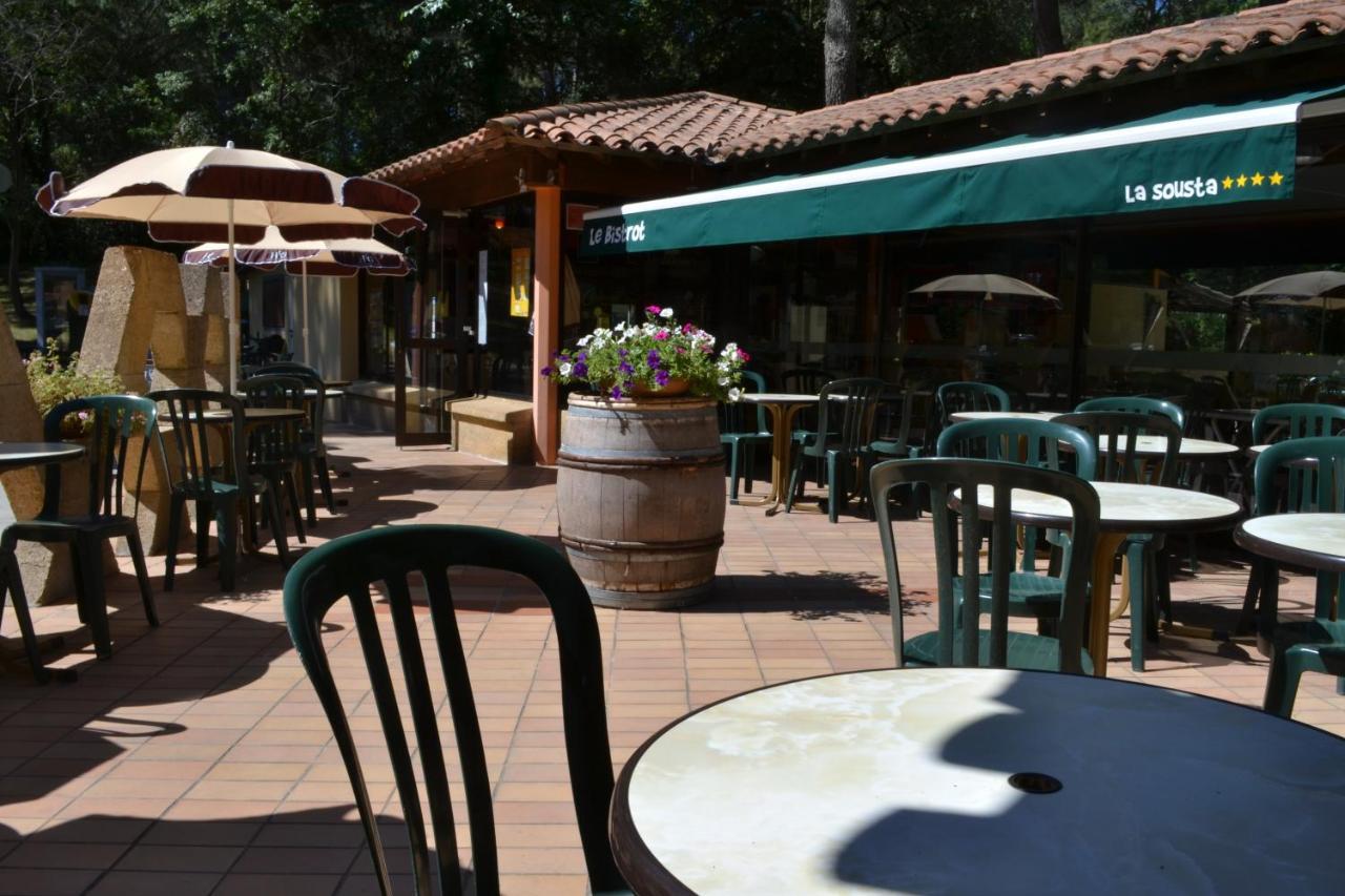 Camping La Sousta**** Remoulins Kültér fotó