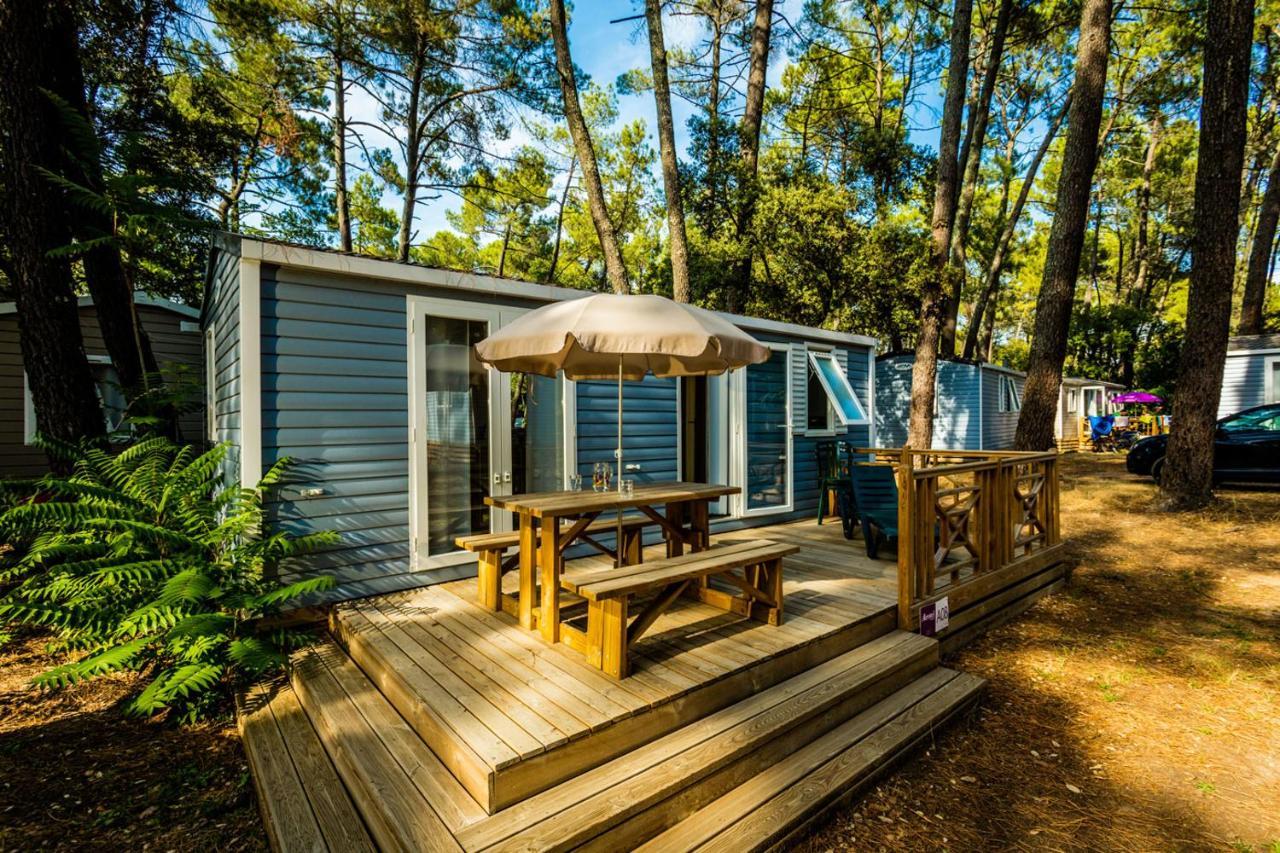 Camping La Sousta**** Remoulins Kültér fotó